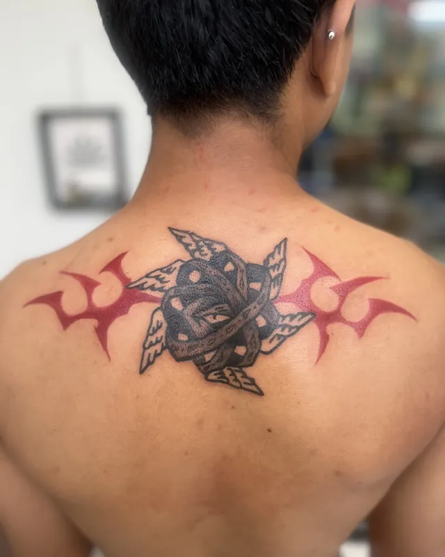 Tatuagem arcanjo cyber, costas