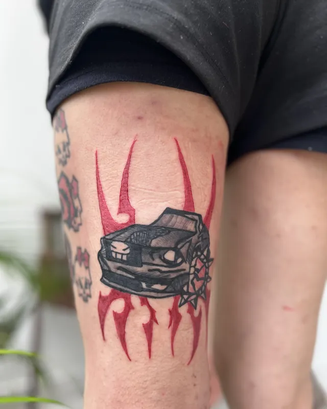 Tatuagem camaro cyber, braço
